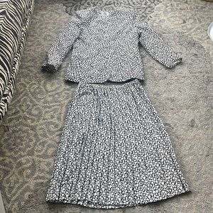 Leslie Fay Personal Vintage Two Piece Skirt Set Black & White 14